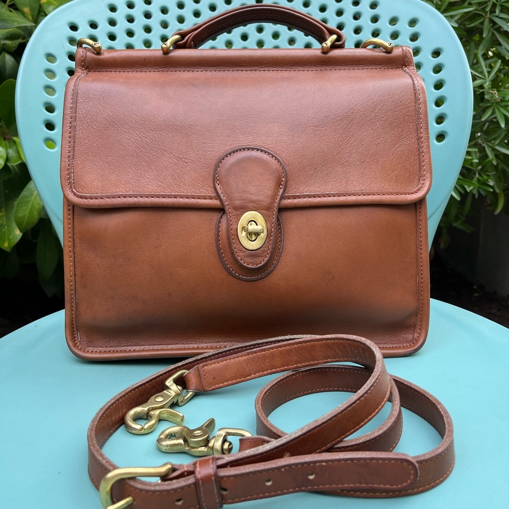 Vintage Coach Willis Purse (#9927) British Tan